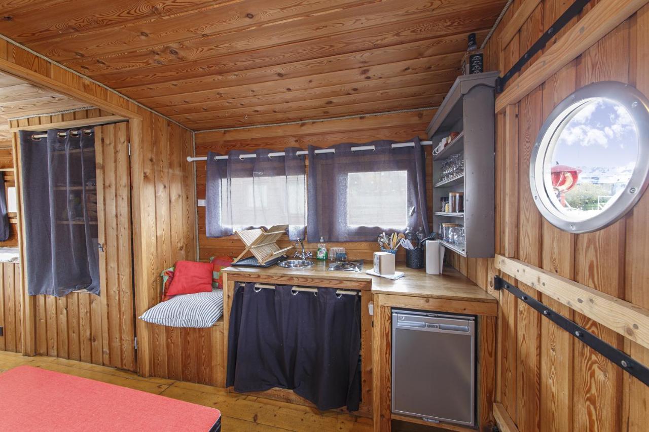 Logement Insolite La Toue Cabanee Centre Ville Анже Екстер'єр фото